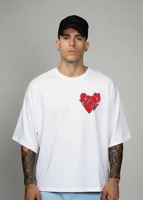 Remera Boxy Stay Die, vista 2