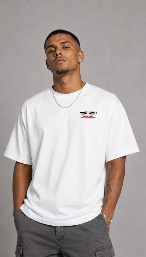 Remera Over I See God, vista 2