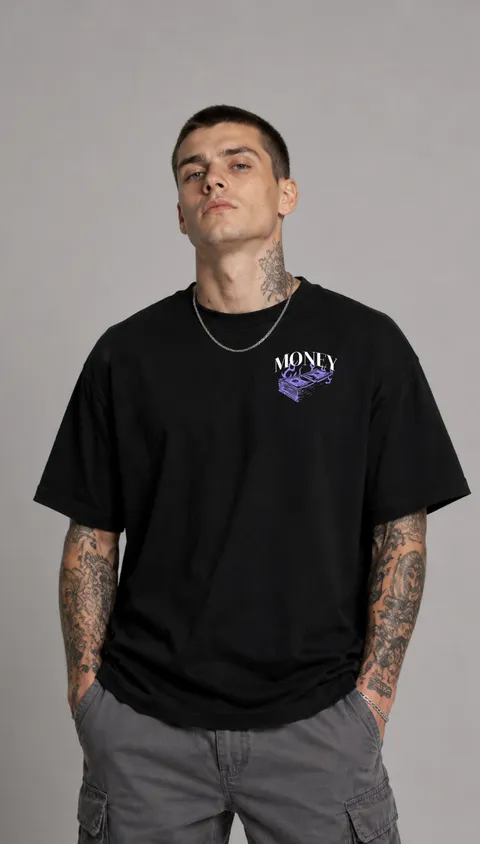 Remera Over Money, vista 2