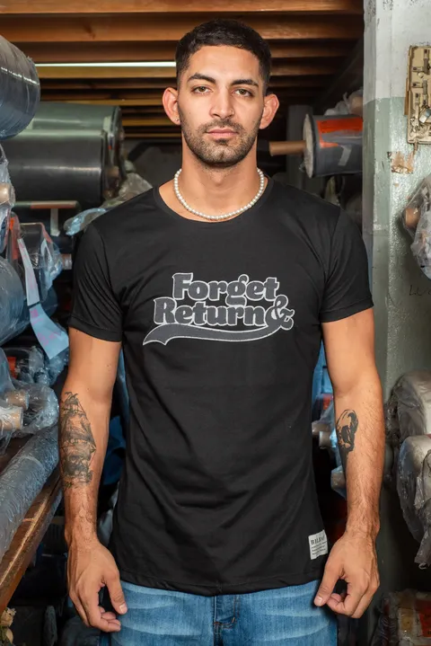 Remera Slim Forget Return, vista 1