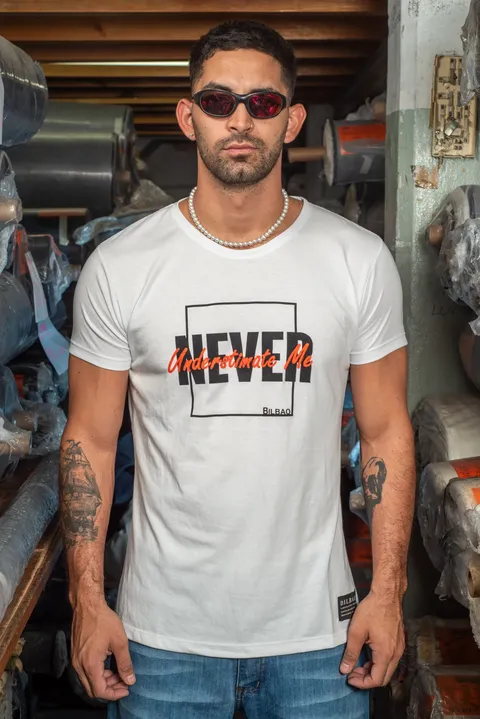 Remera Slim Never, vista 1