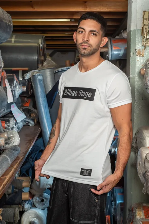 Remera Slim Stage 2, vista 2